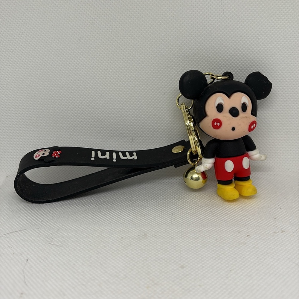 Mini Mickey Mouse Keychain Figure - Picture 9 of 16